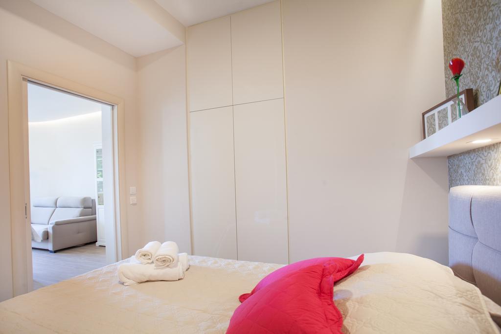 Apartments Sand Beach Спліт Екстер'єр фото